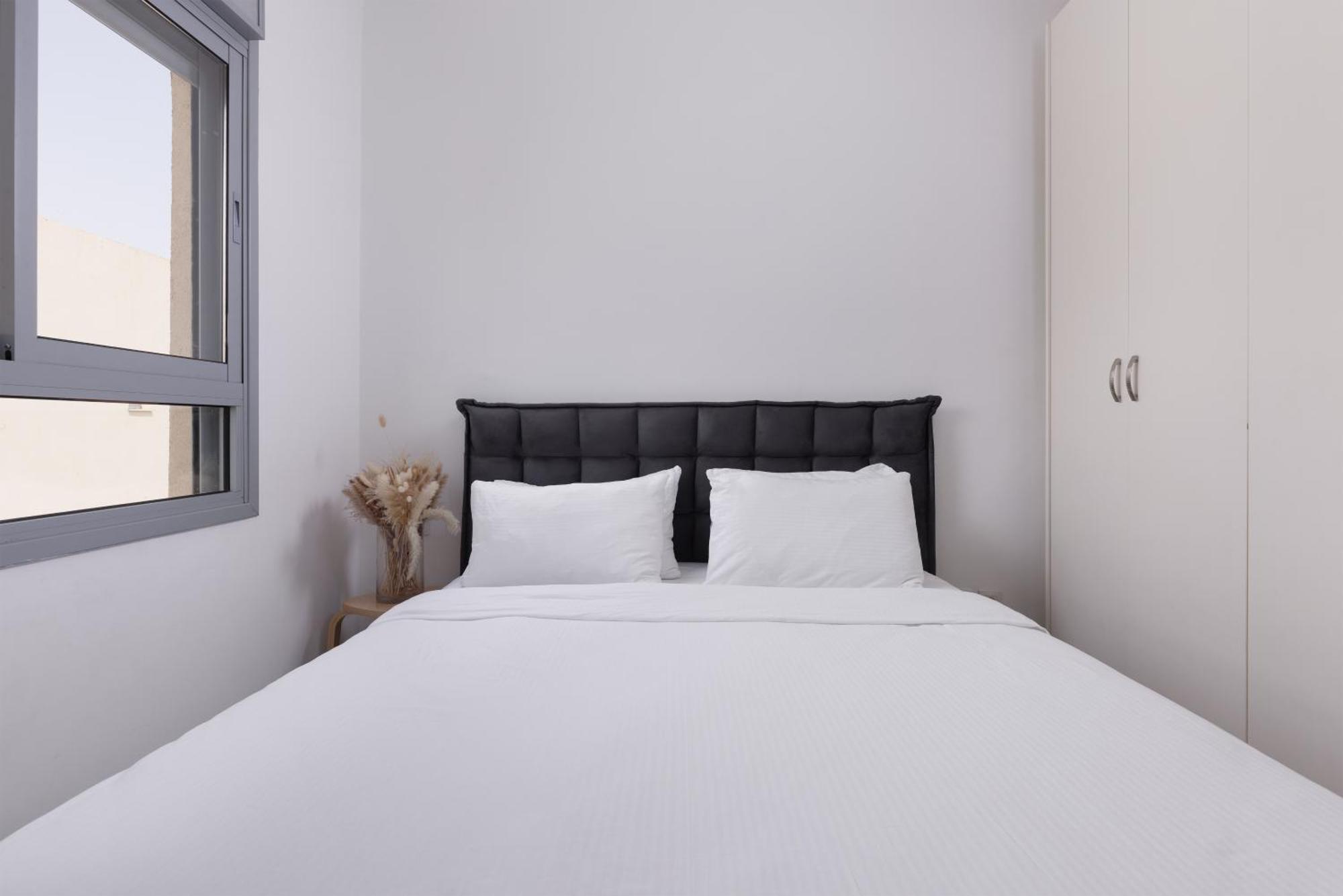 Melony Apartments Yam Suf Street Ейлат Екстериор снимка
