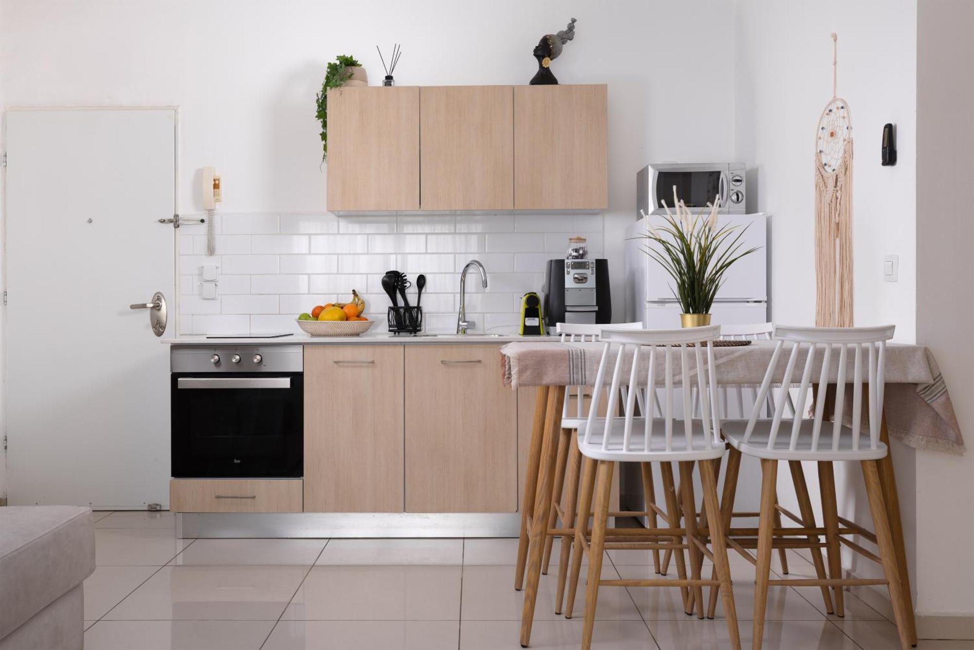 Melony Apartments Yam Suf Street Ейлат Екстериор снимка