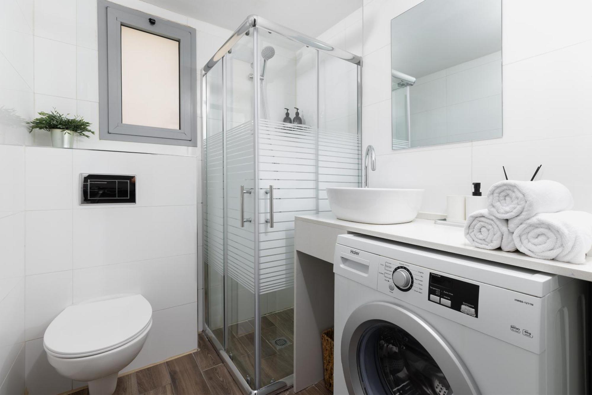 Melony Apartments Yam Suf Street Ейлат Екстериор снимка